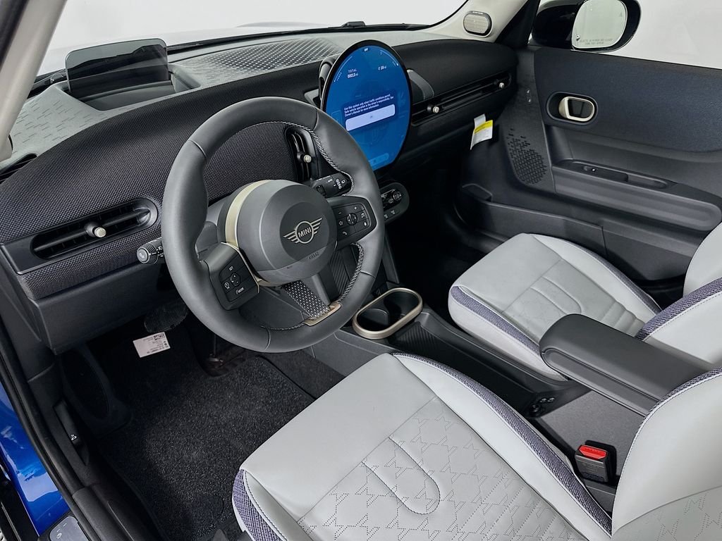 2025 MINI Cooper Hardtop S 9