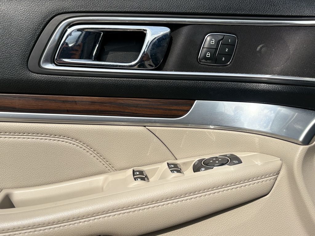 2018 Ford Explorer Limited White at Cook Ford