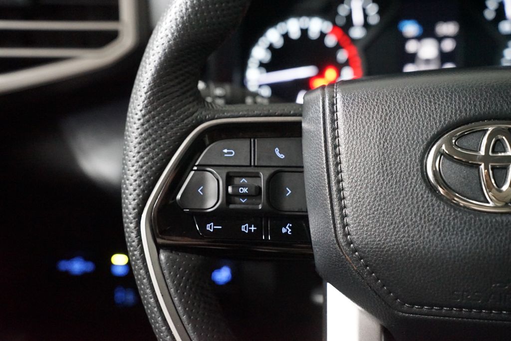 Thumbnail: 2023 Toyota Tundra - 16