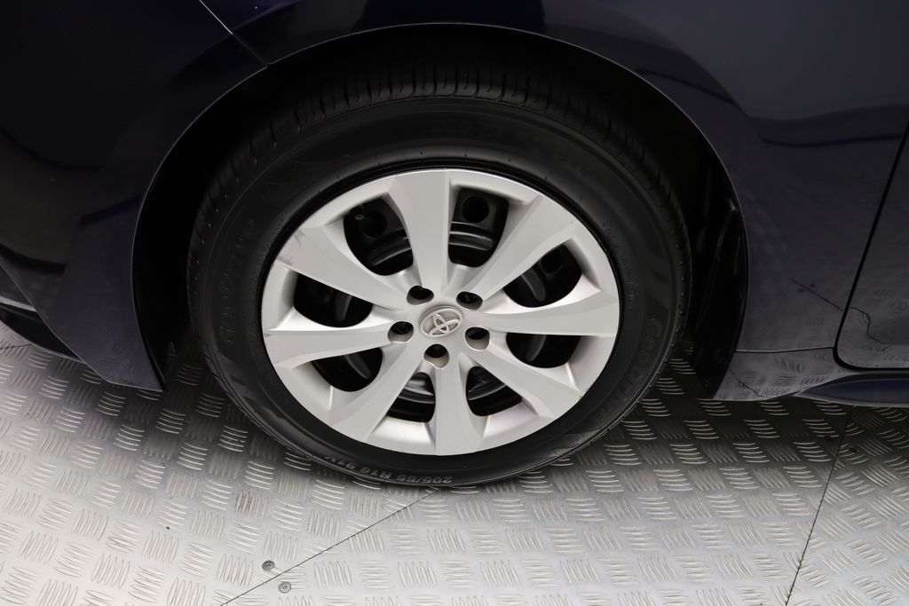 Thumbnail: 2023 Toyota Corolla - 4