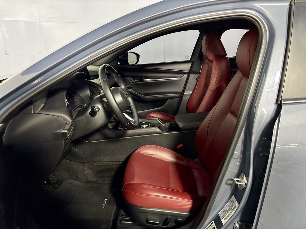 2024 Mazda Mazda3 2.5 S Carbon Edition