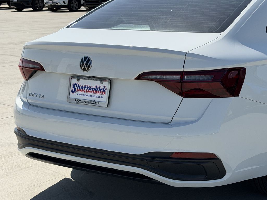 Used 2023 Volkswagen Jetta Sedan