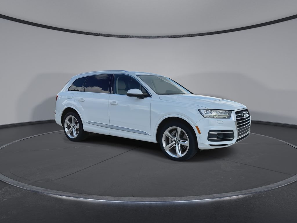 Thumbnail: 2019 Audi Q7 - 2