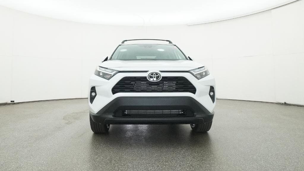 Thumbnail: 2025 Toyota RAV4 - 19