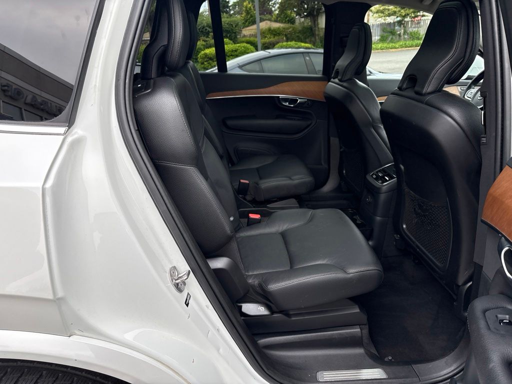 2022 Volvo XC90 Recharge Plug-In Hybrid T8 Inscription Expression Extended Range 6P