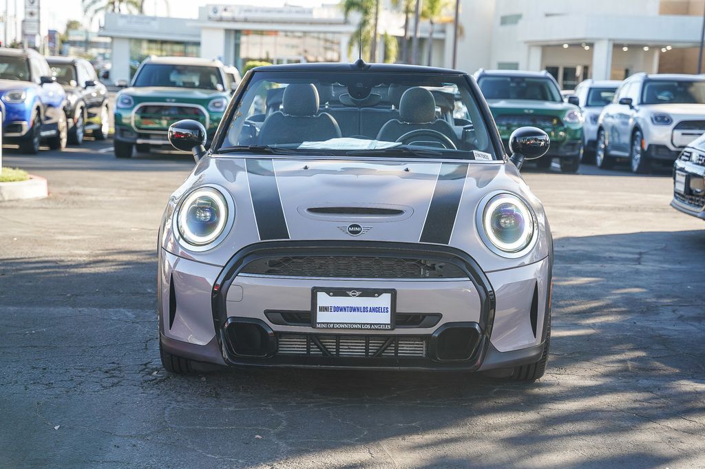 2022 MINI Cooper S Signature 2