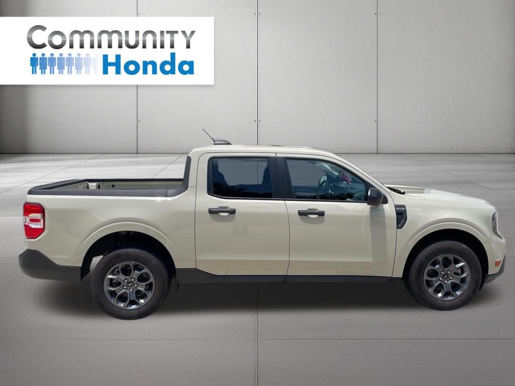 2025 Ford Maverick XLT Beige at Legacy Ford