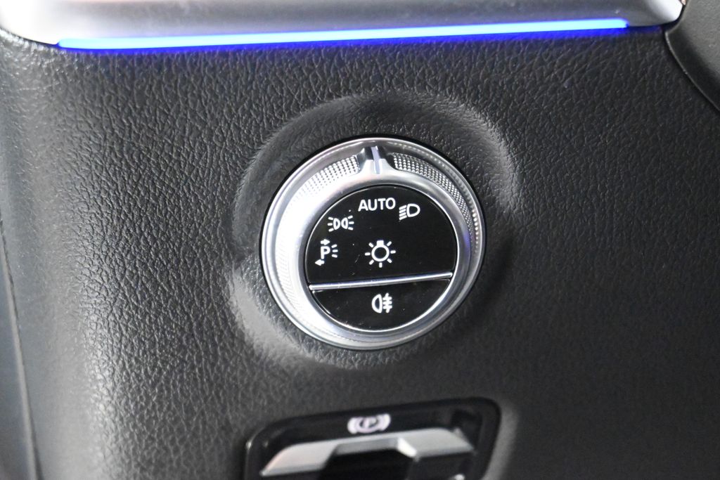 Thumbnail: 2024 Mercedes-Benz C-Class - 26