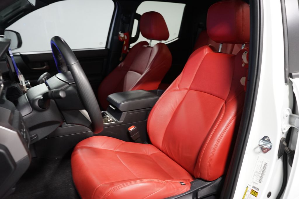 Thumbnail: 2024 Toyota Tacoma - 6