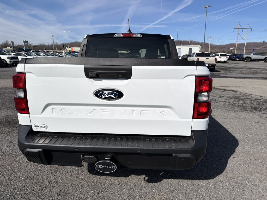 View vehicle photo 7