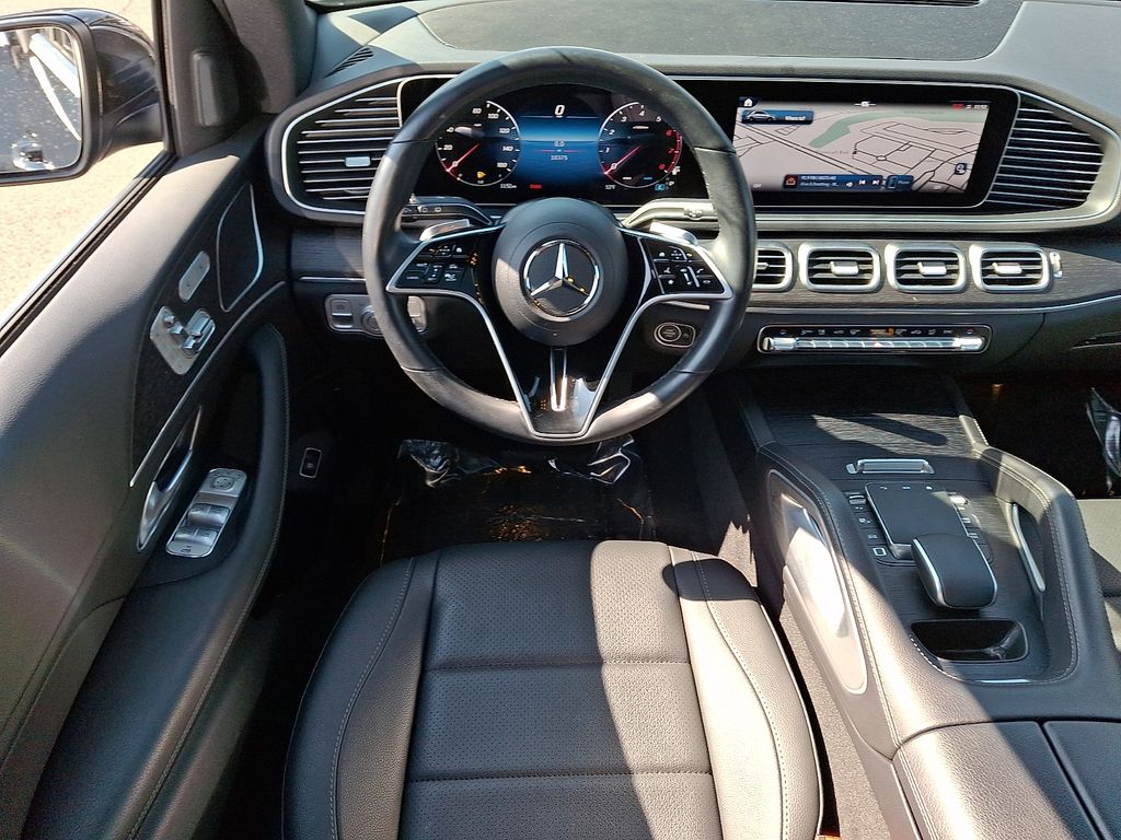 Thumbnail: 2025 Mercedes-Benz GLE - 12