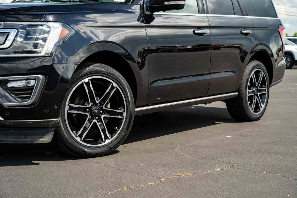 Used Car 2021 Ford Expedition  Limited For Sale Under $50,000 In Austin, Texas
