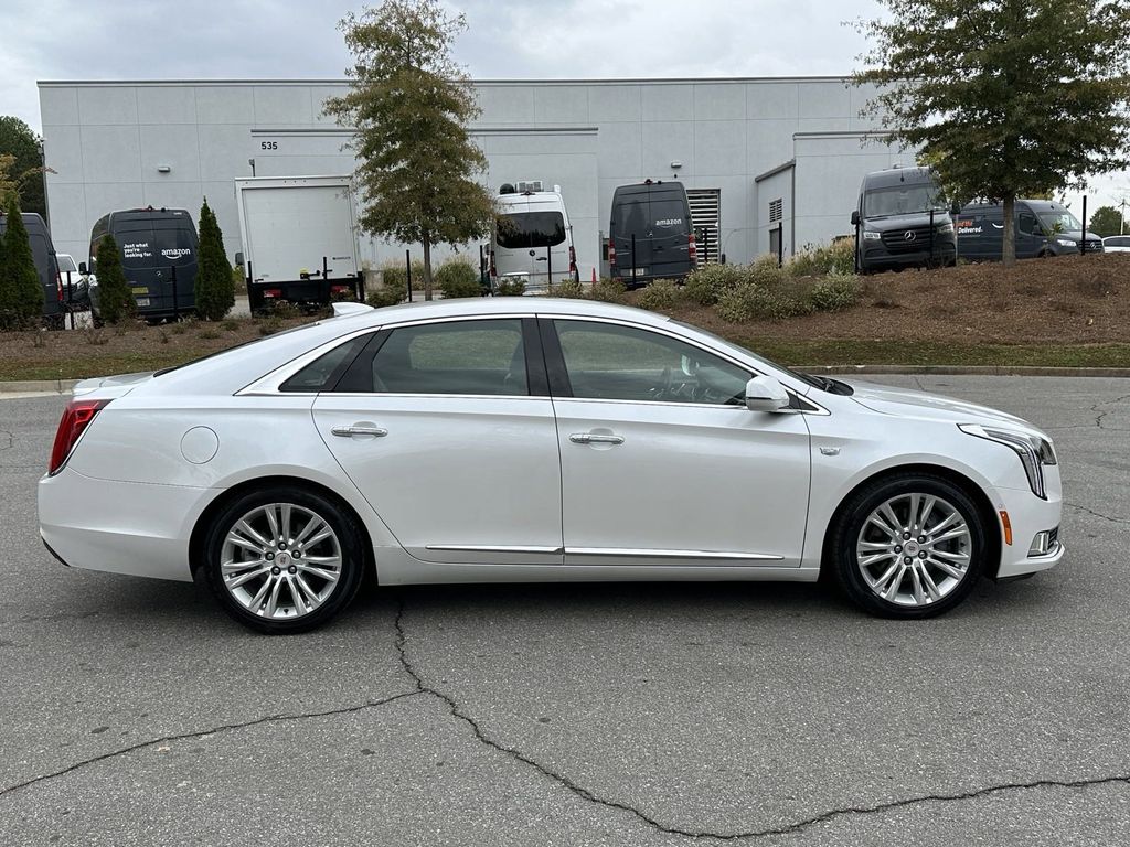 2018 Cadillac XTS Luxury 9