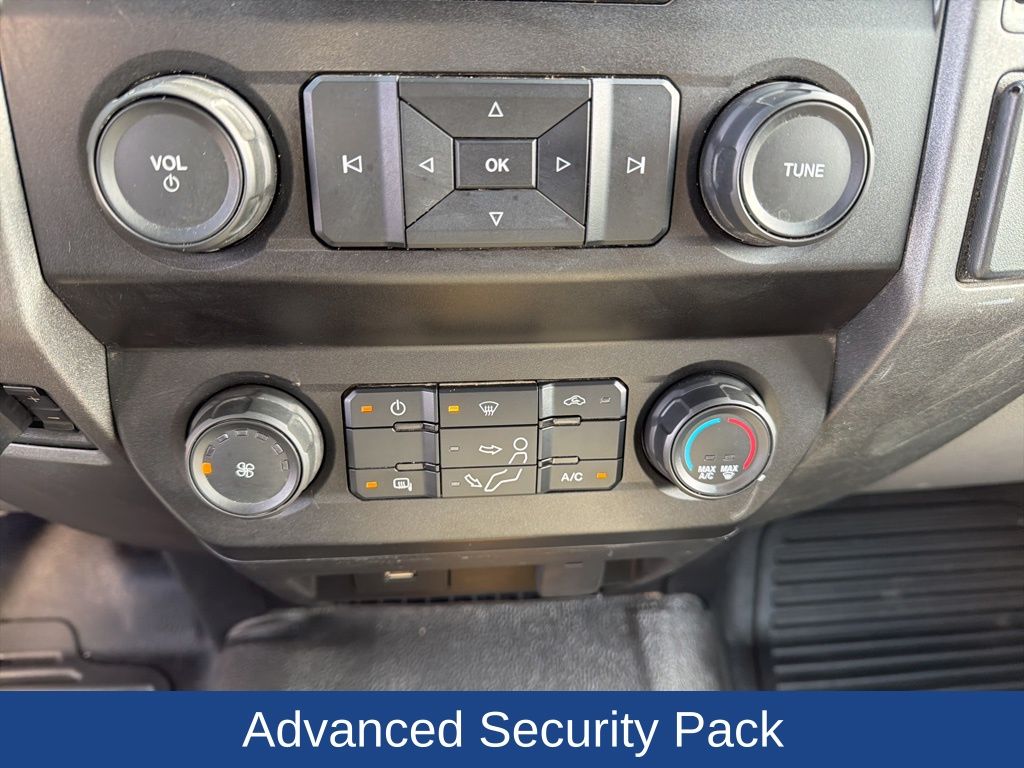 2021 Ford F-350 Chassis XL