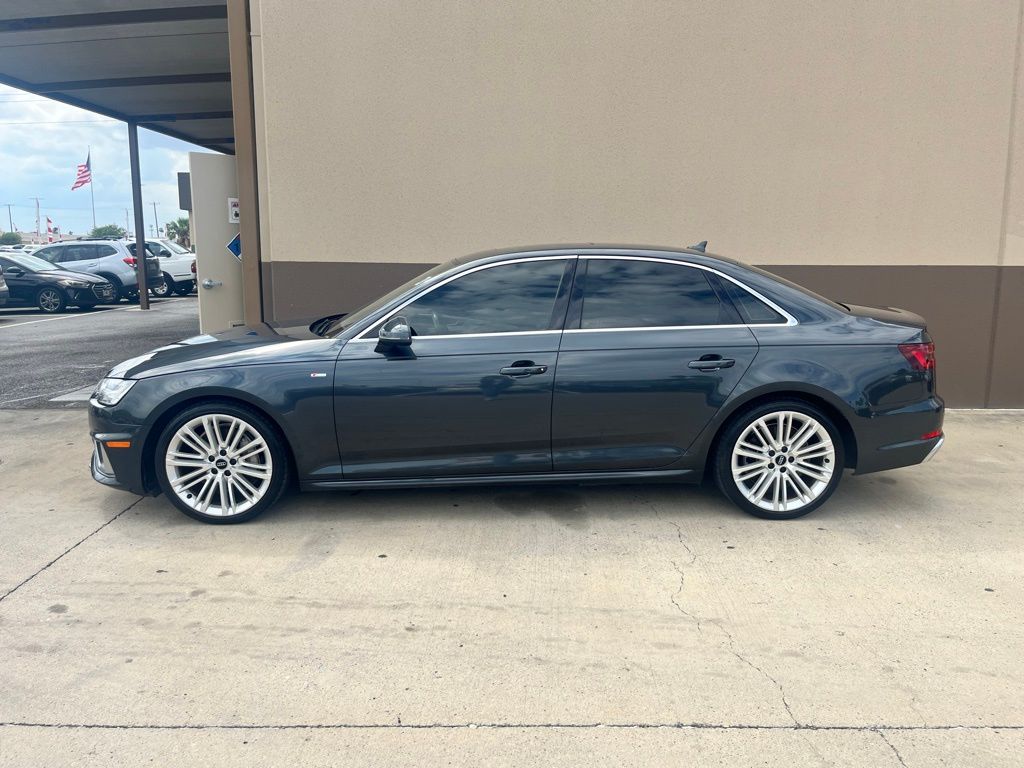 Thumbnail: 2019 Audi A4 - 2