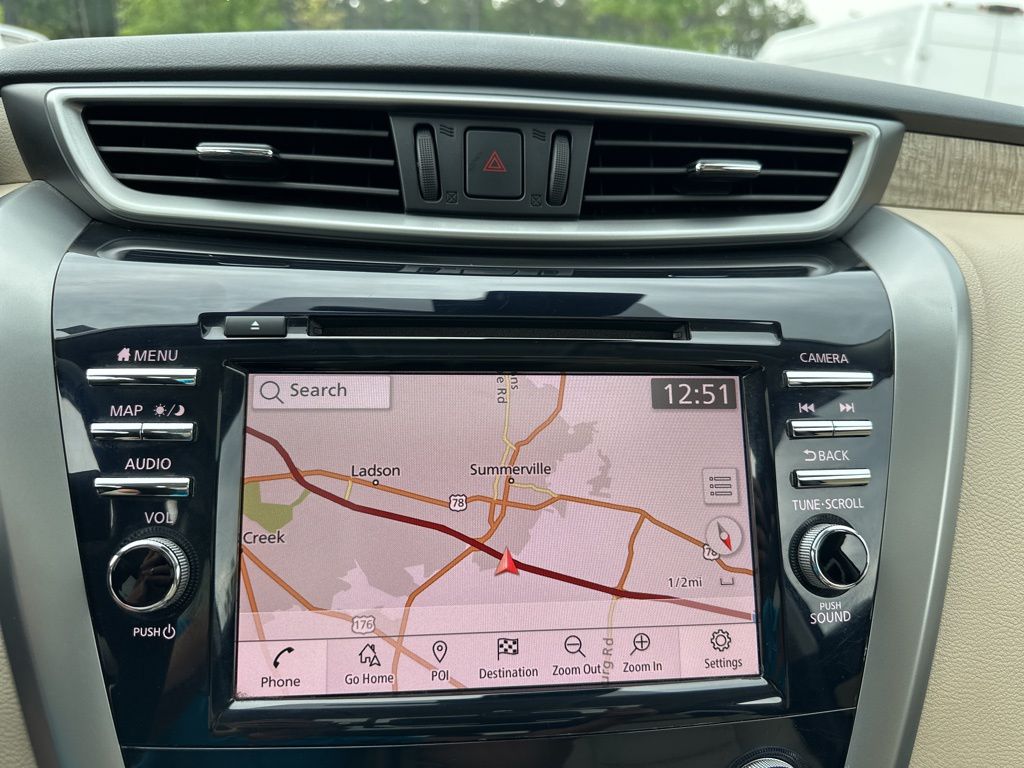 2023 Pearl White Tricoat Nissan Murano SL FWD SUV