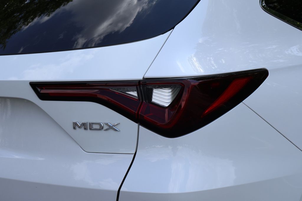 Thumbnail: 2025 Acura MDX - 8