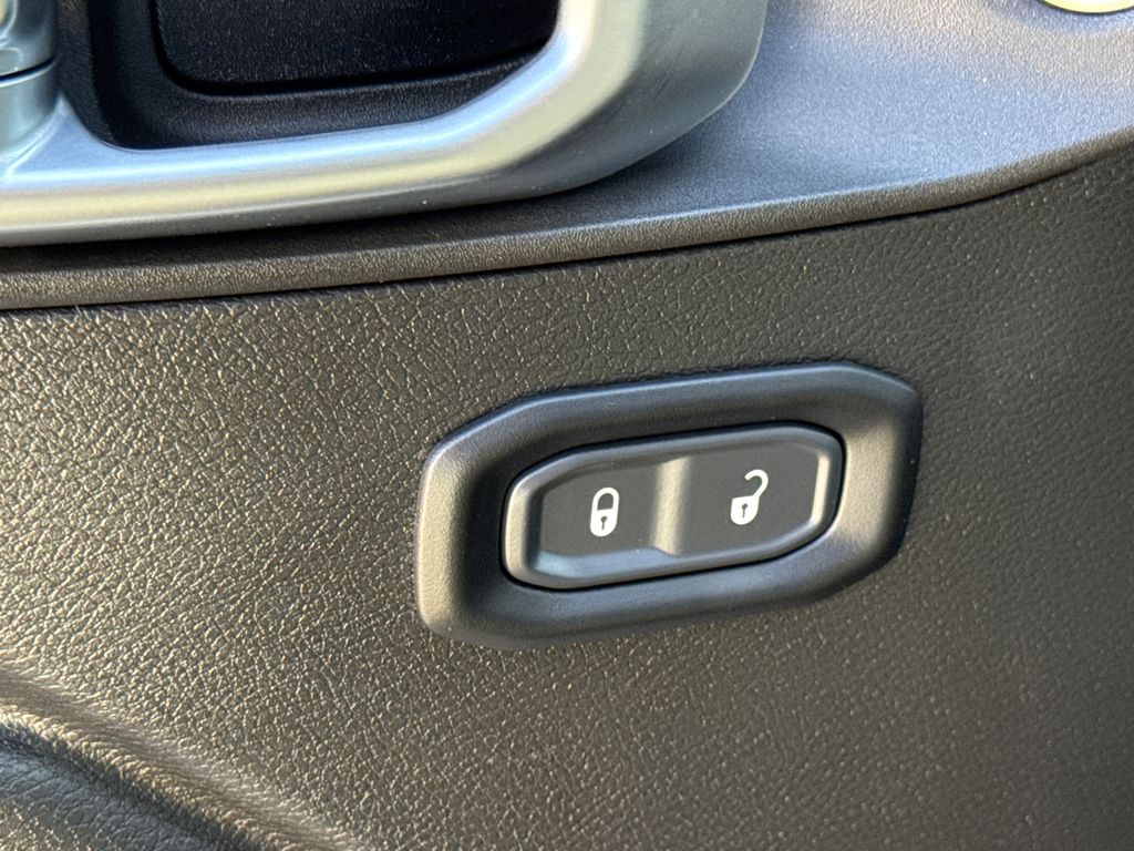 Used 2024 Jeep Wrangler SUV