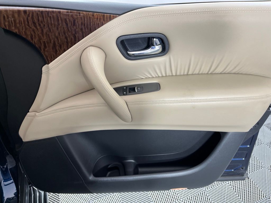 Thumbnail: 2017 Nissan Armada - 9