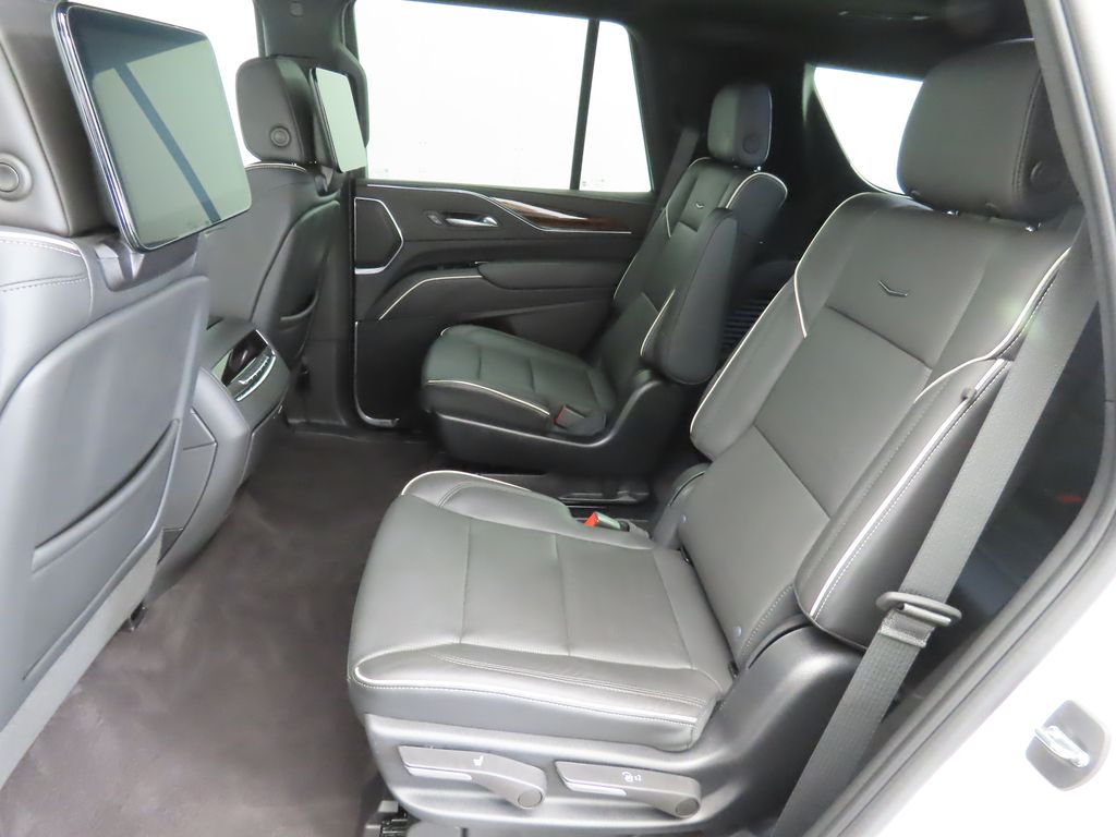 Thumbnail: 2023 Cadillac Escalade - 21