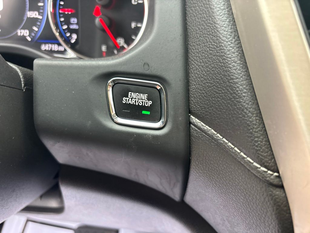 Used 2023 GMC Acadia SUV
