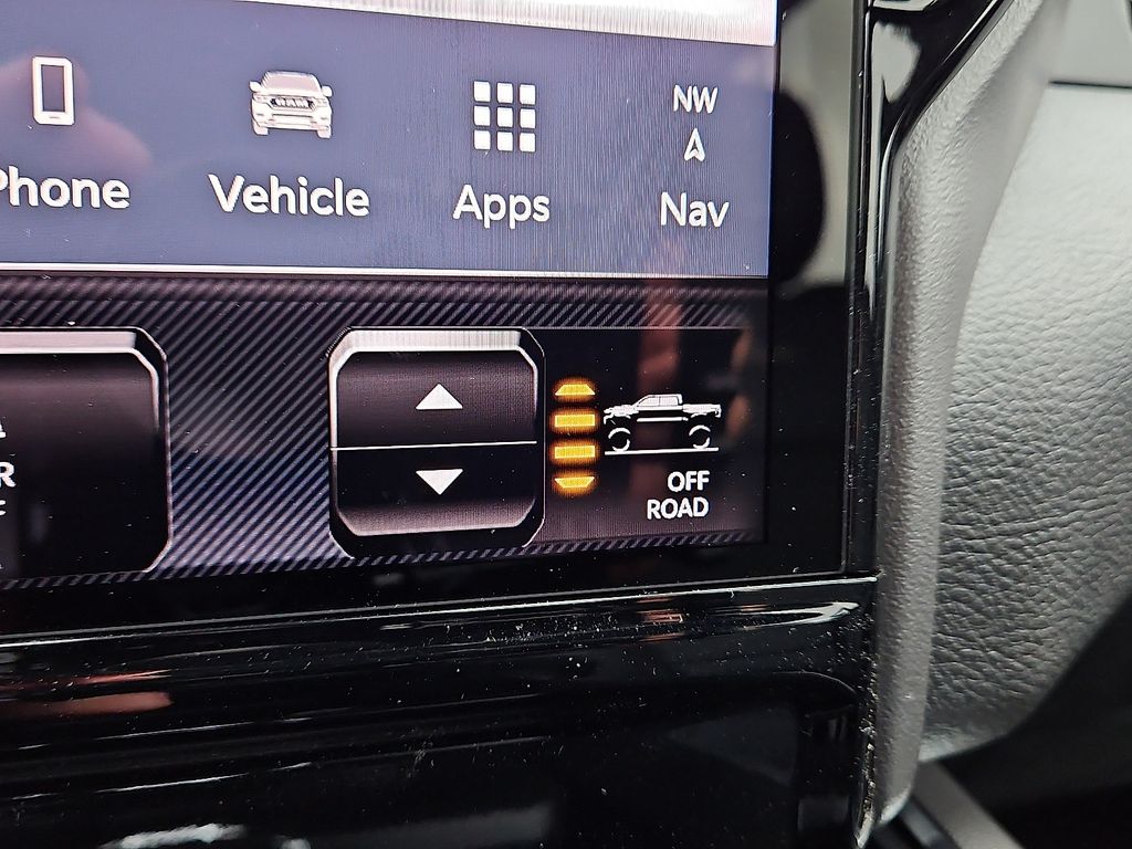 2026 RAM 1500 Laramie - Photo 15