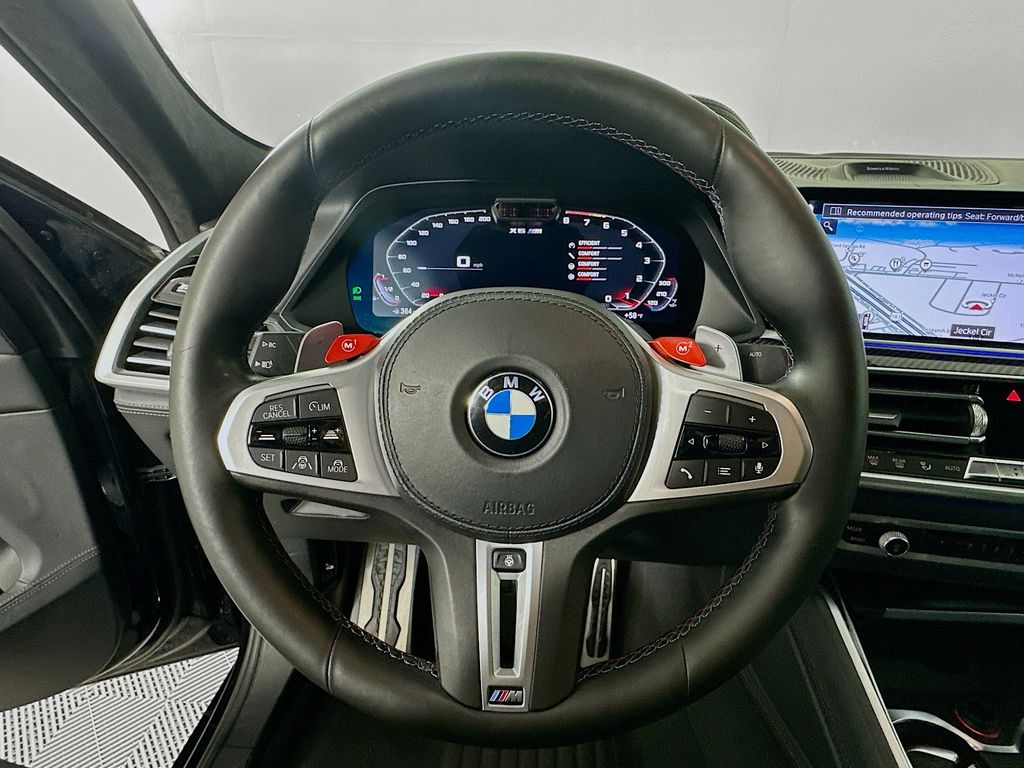 Thumbnail: 2021 BMW X6 - 11