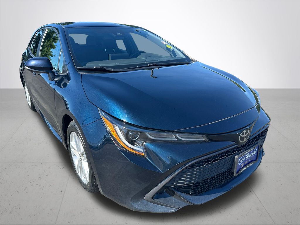 2020 Toyota Corolla Hatchback SE