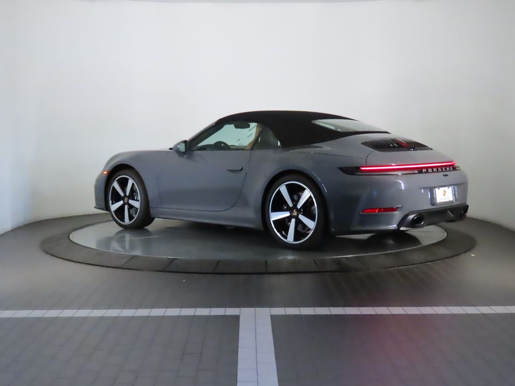 Thumbnail: 2025 Porsche 911 - 3