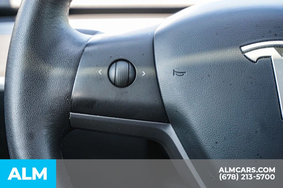 Used 2020 Blue Tesla Long Range image 28