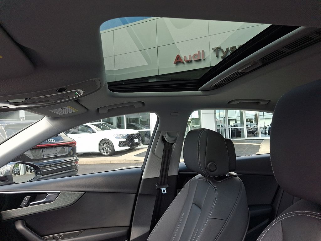 Thumbnail: 2021 Audi A4 - 14