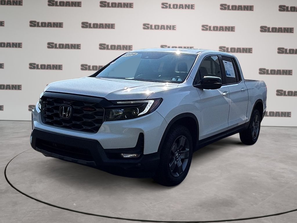 Gray (Platinum) 2024 Honda Ridgeline Pickup Truck All-Wheel Drive 9-Speed Automatic