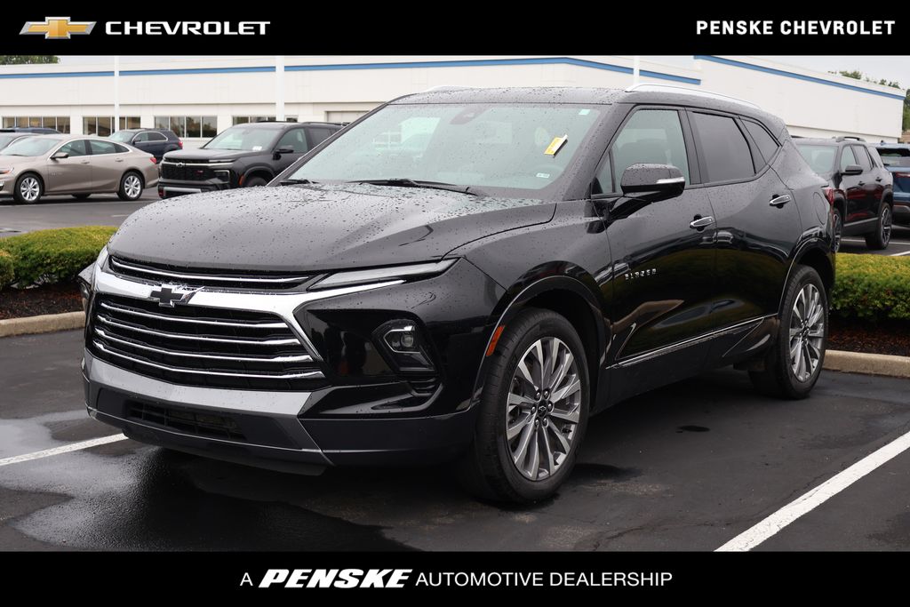 Thumbnail: 2023 Chevrolet Blazer - 1