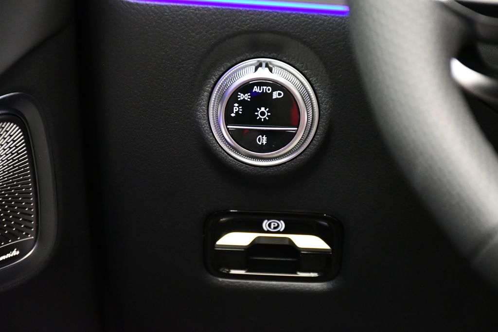 Thumbnail: 2026 Mercedes-Benz CLE - 28