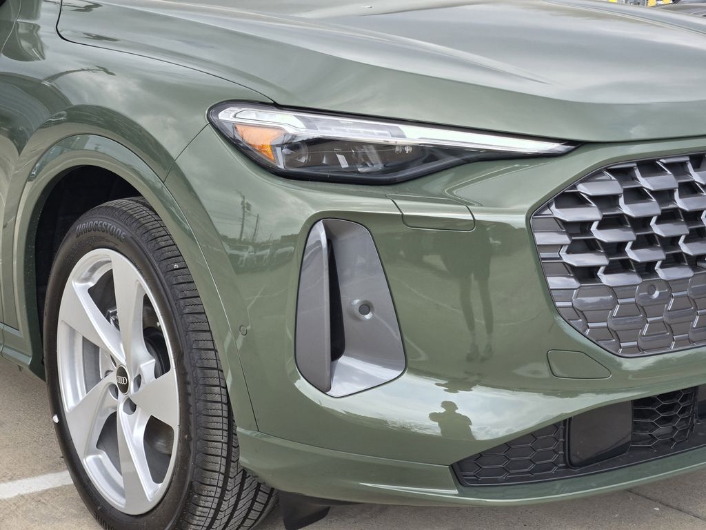 new 2025 Audi Q5 car, priced at $63,450