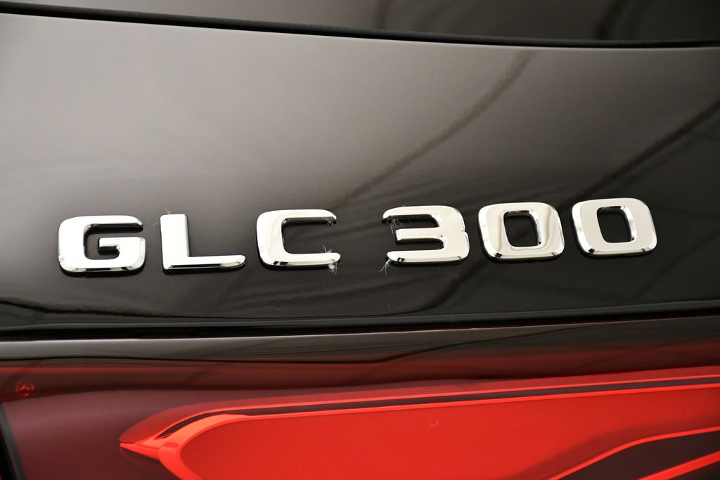 Thumbnail: 2024 Mercedes-Benz GLC - 9