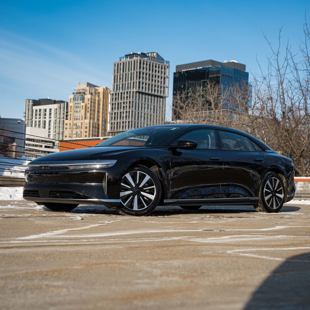 2025 Lucid Air Pure RWD
