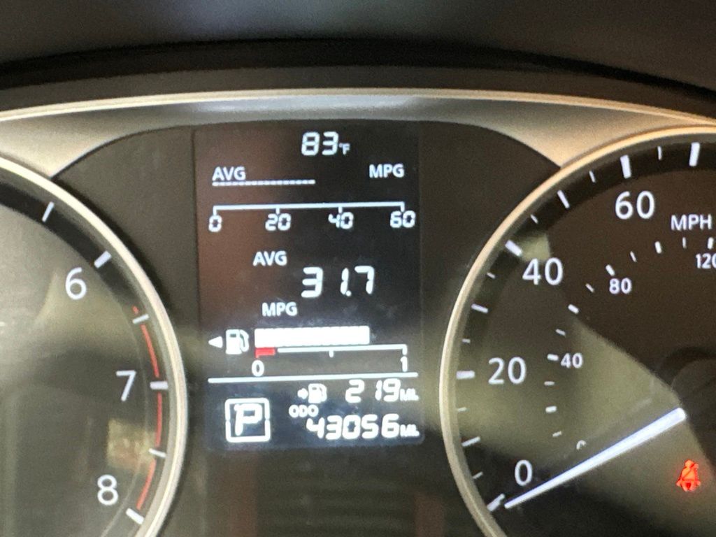 Thumbnail: 2024 Nissan Versa - 32
