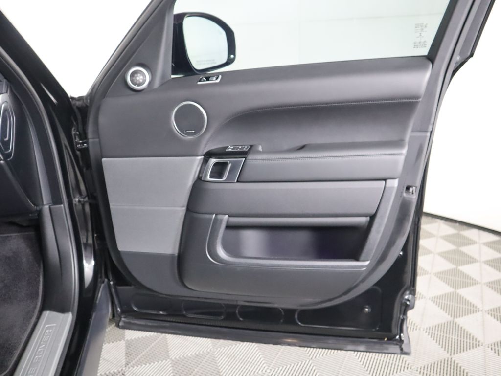 Thumbnail: 2021 Land Rover Range Rover Sport - 26