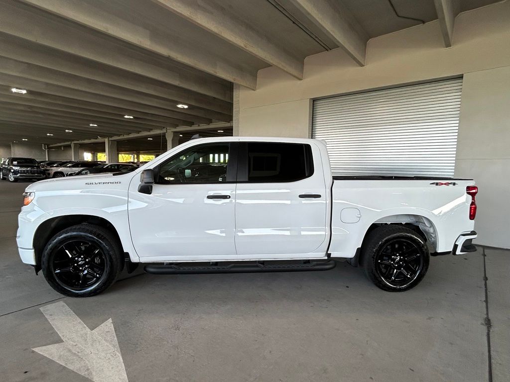 Used 2025 Summit White Chevrolet Custom image 2