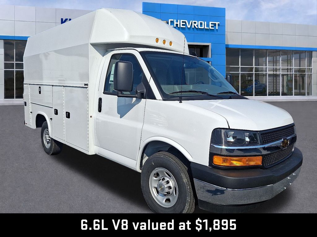 2024 Chevrolet Express Chassis 3500 Cutaway 139