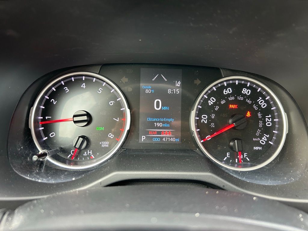 Thumbnail: 2021 Toyota RAV4 - 23