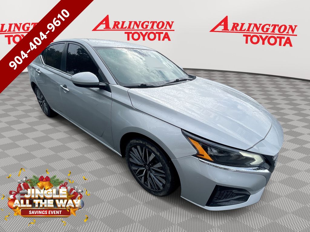 2023 Nissan Altima SV