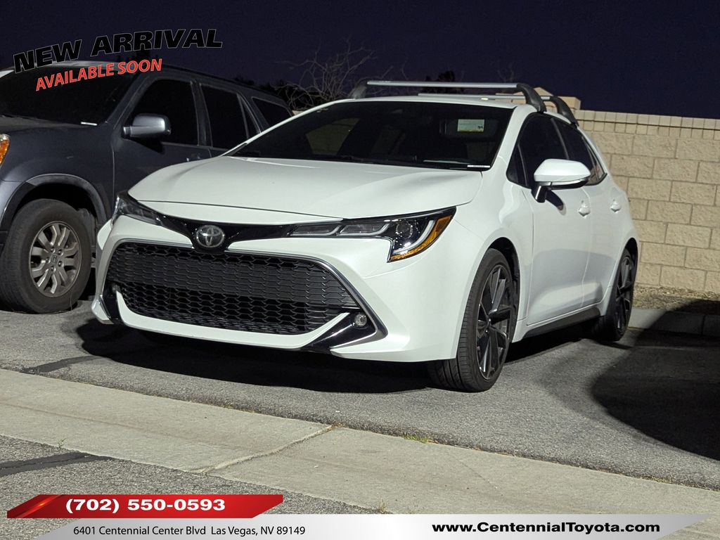 2021 Toyota Corolla Hatchback XSE FWD