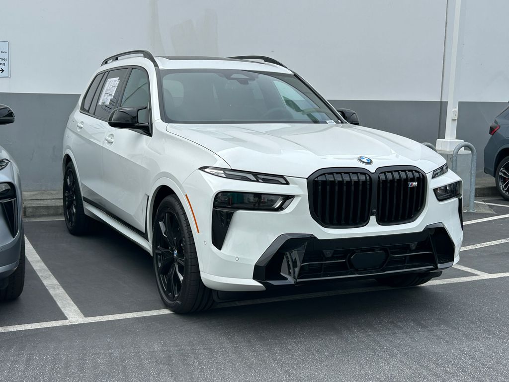 Thumbnail: 2026 BMW X7 - 2