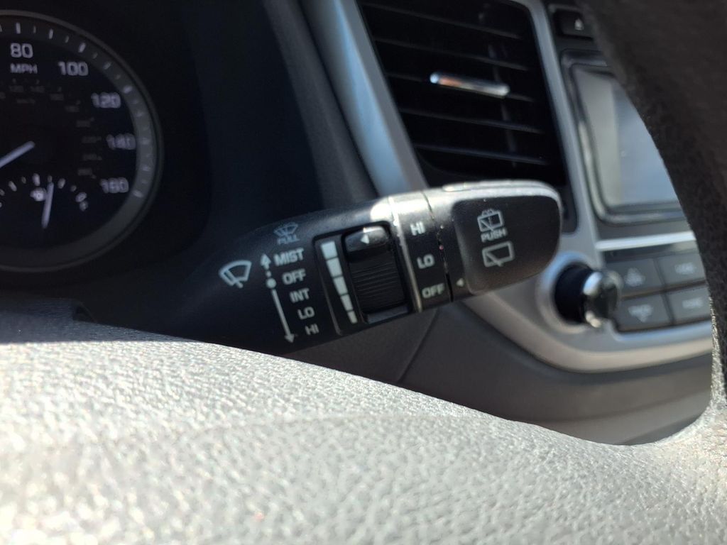 2017 Hyundai Tucson SE Silver at Baytown Hyundai