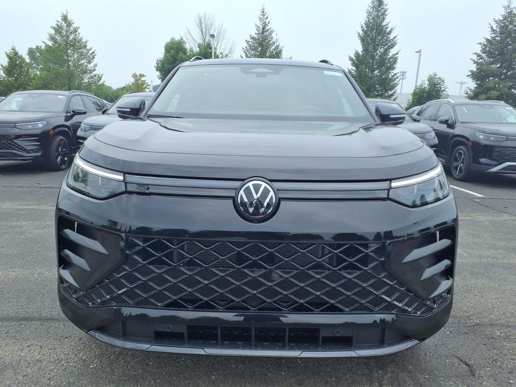 New 2026 Deep Black Pearl Volkswagen 2.0T SE R-Line Black image 6