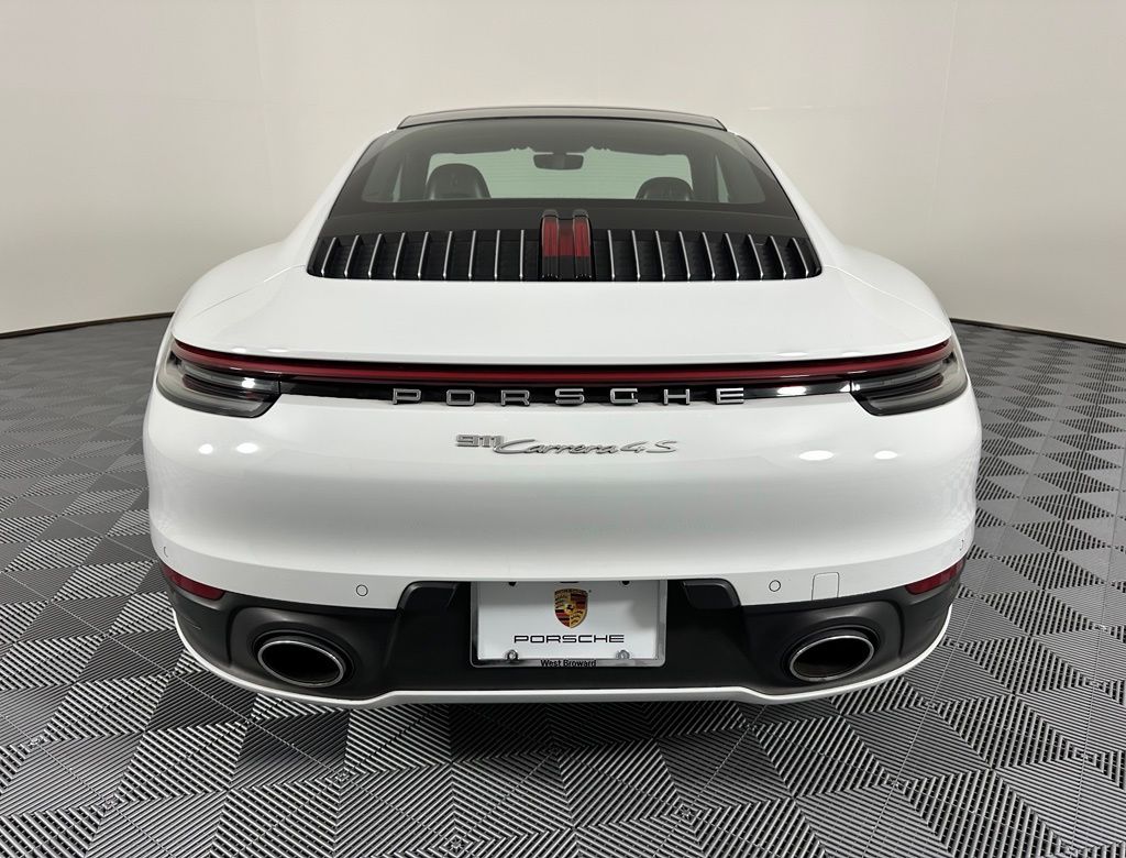 Thumbnail: 2020 Porsche 911 - 13