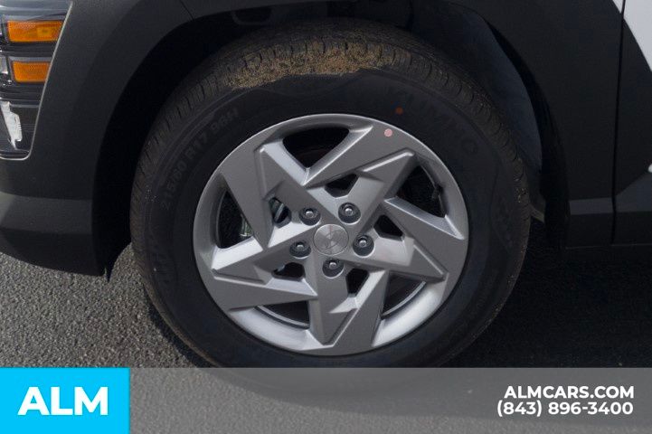 Used 2026 White Hyundai SE image 12