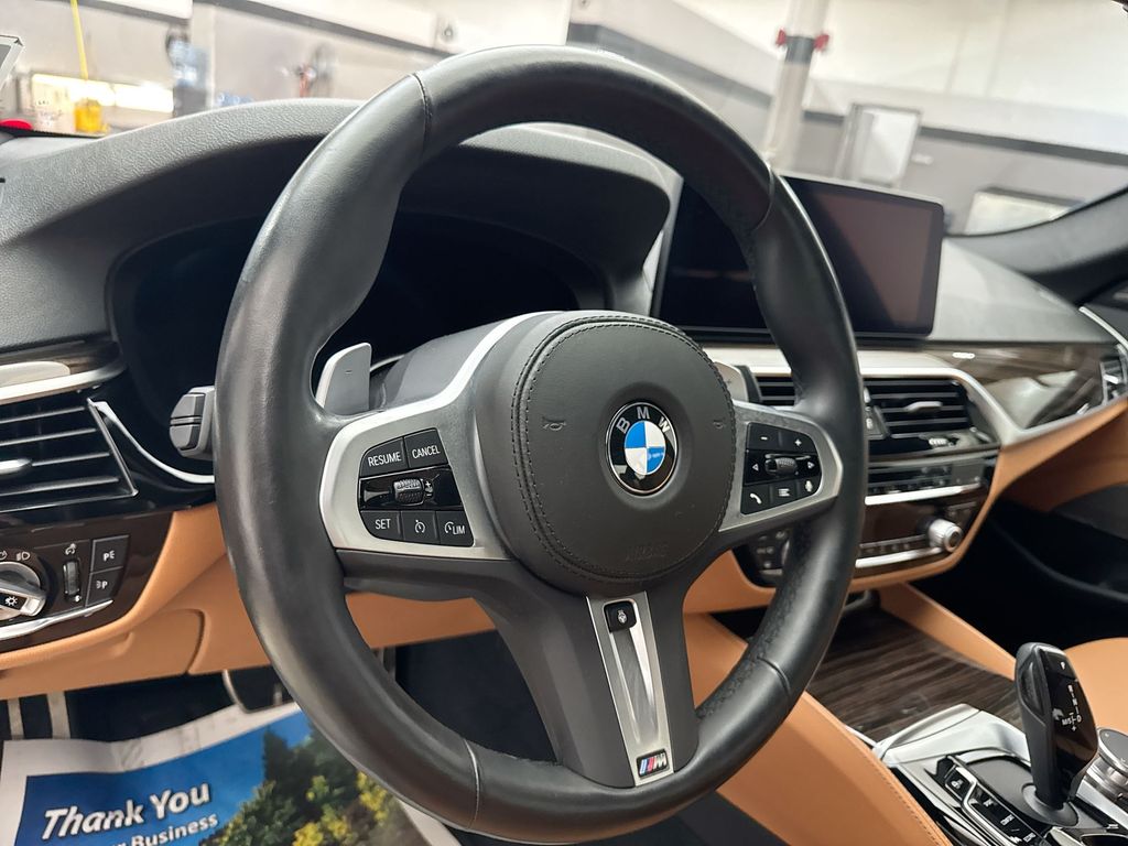 2023 BMW 5 Series 530i xDrive 6